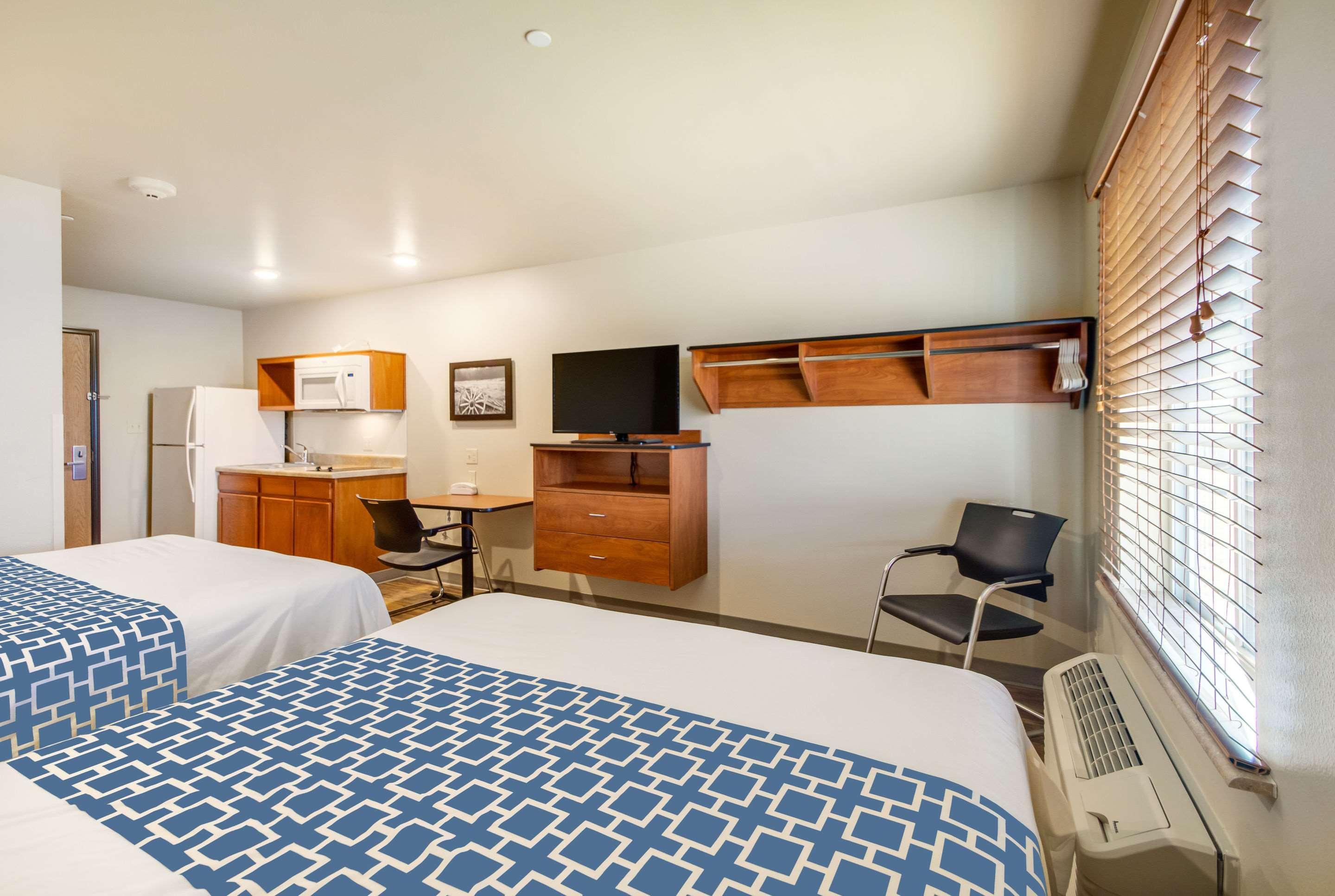 Econo Lodge Burlington Buitenkant foto