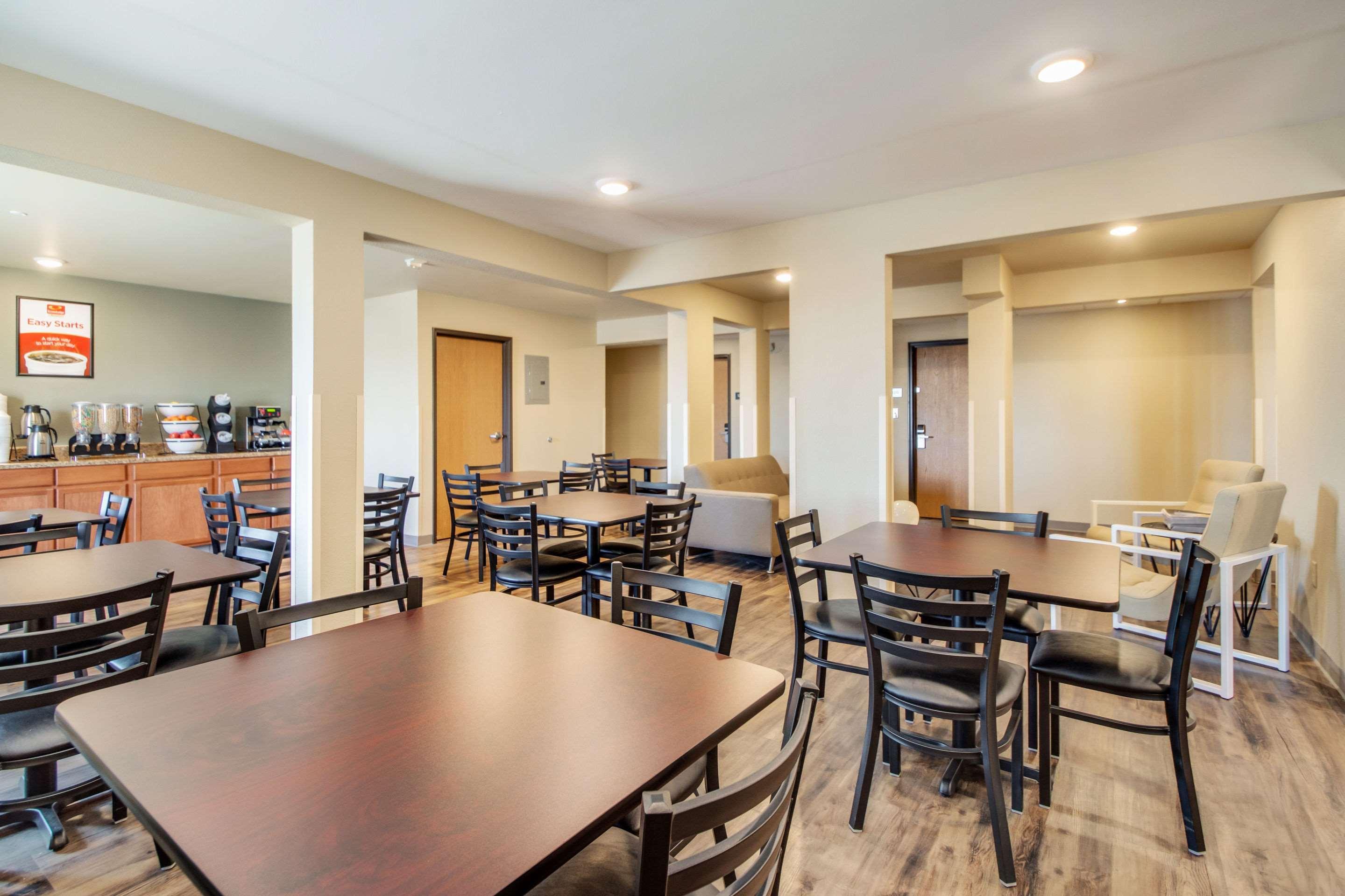 Econo Lodge Burlington Buitenkant foto