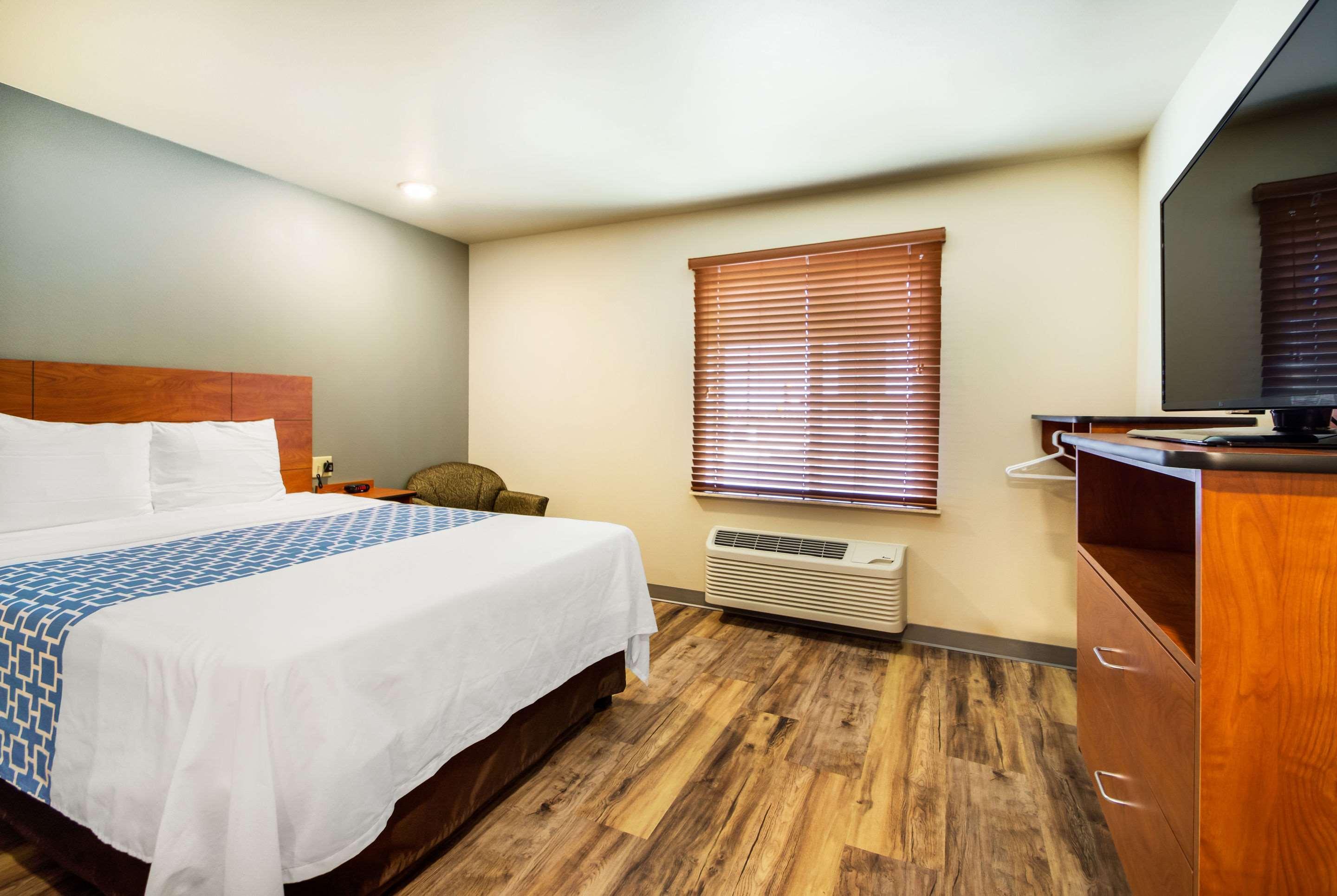 Econo Lodge Burlington Buitenkant foto