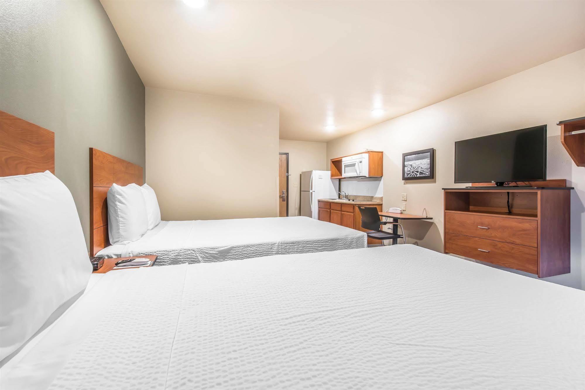 Econo Lodge Burlington Buitenkant foto